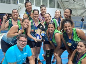 Municipal de Vôlei premia equipes vencedoras da edição 2024