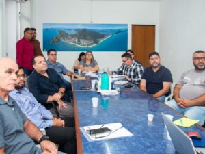 Reunião define etapa final de estudo para nova licitação do transporte público em Ubatuba